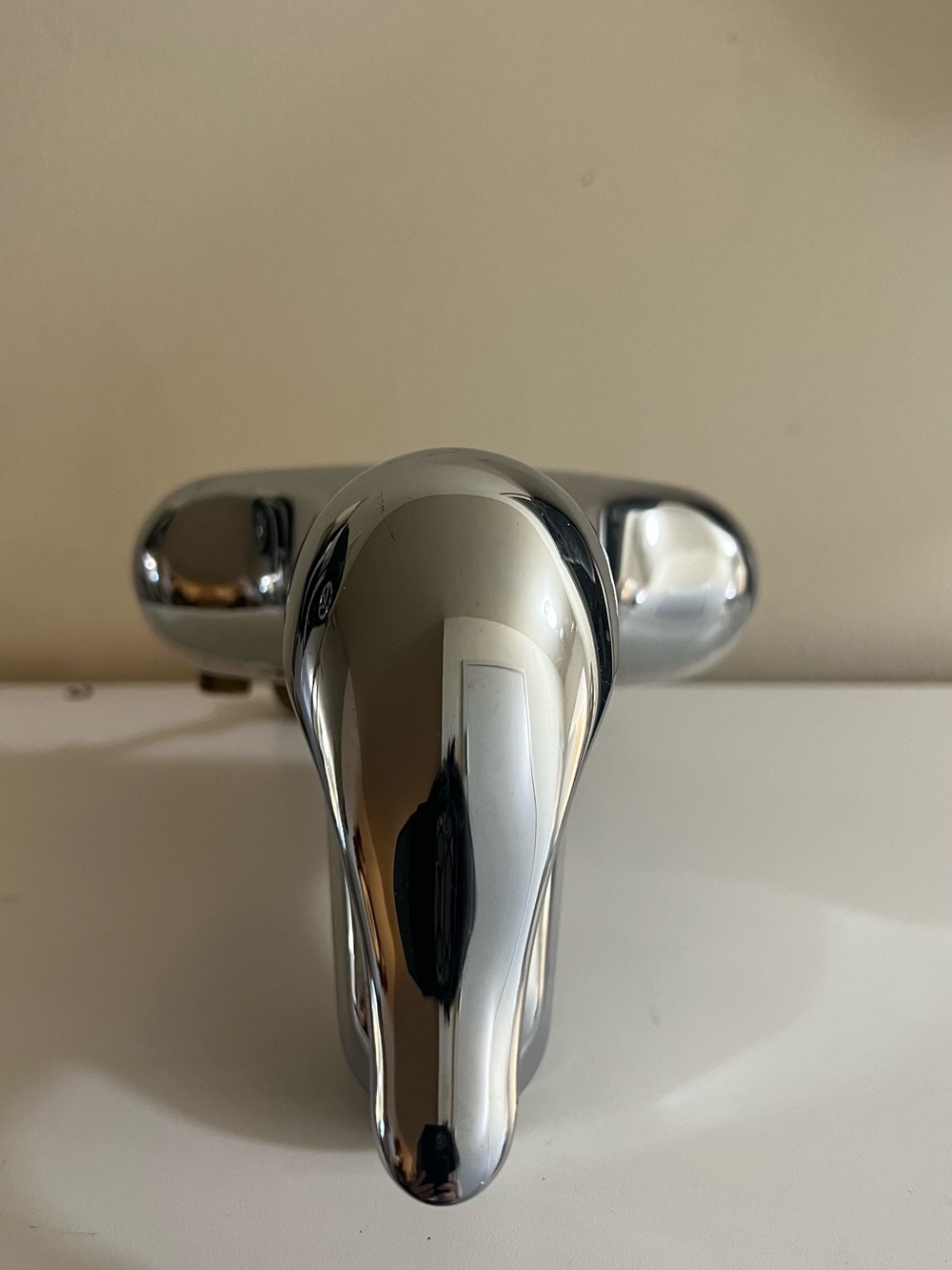 Chrome Bathroom Faucet Single-Handle Tap - Chrome